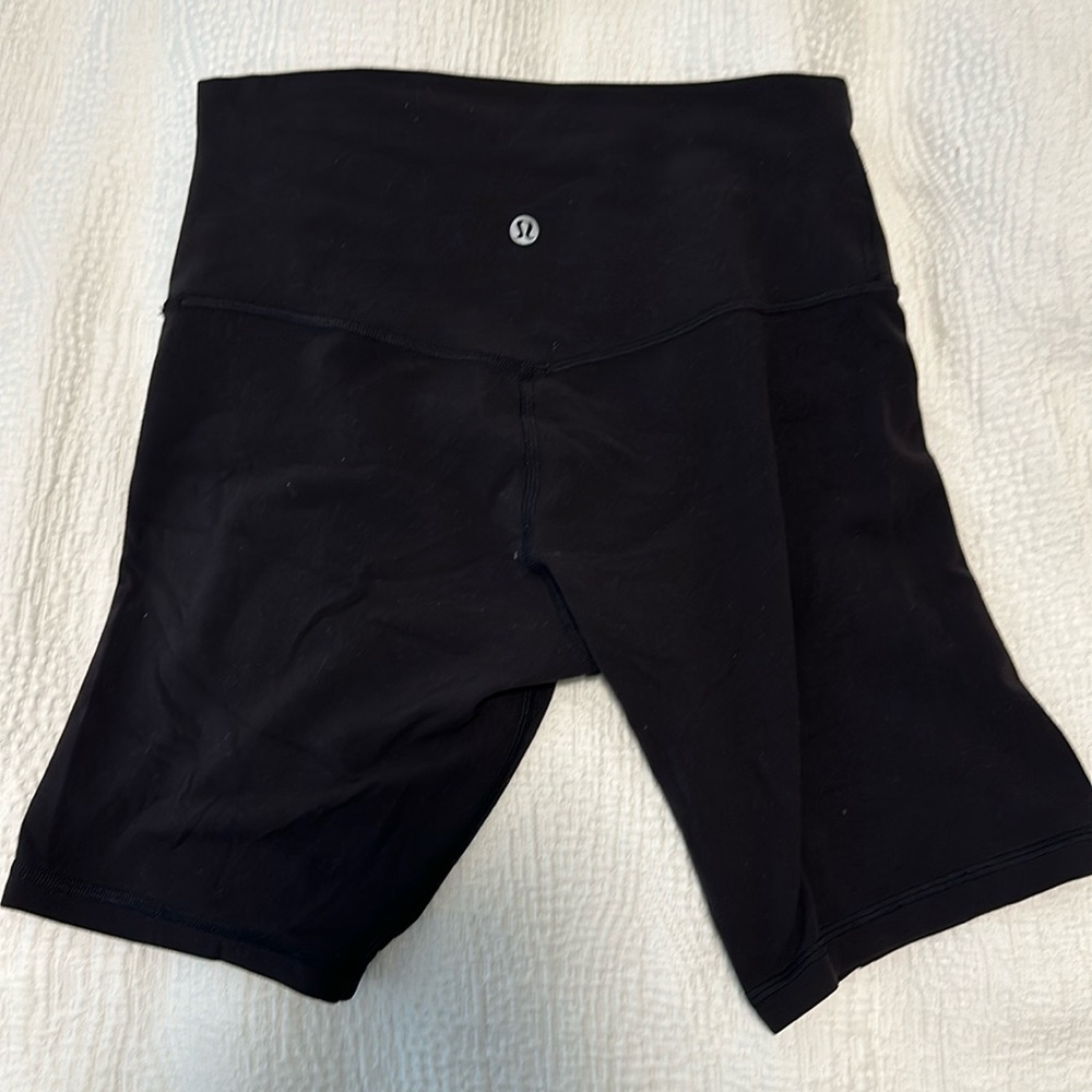 Lululemon align 6” short in black